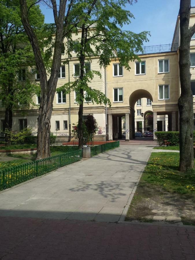 Studio Nowy Swiat Warsaw Luaran gambar