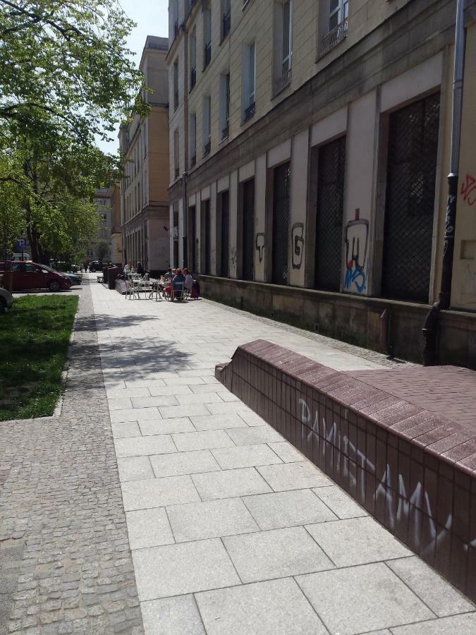 Studio Nowy Swiat Warsaw Luaran gambar